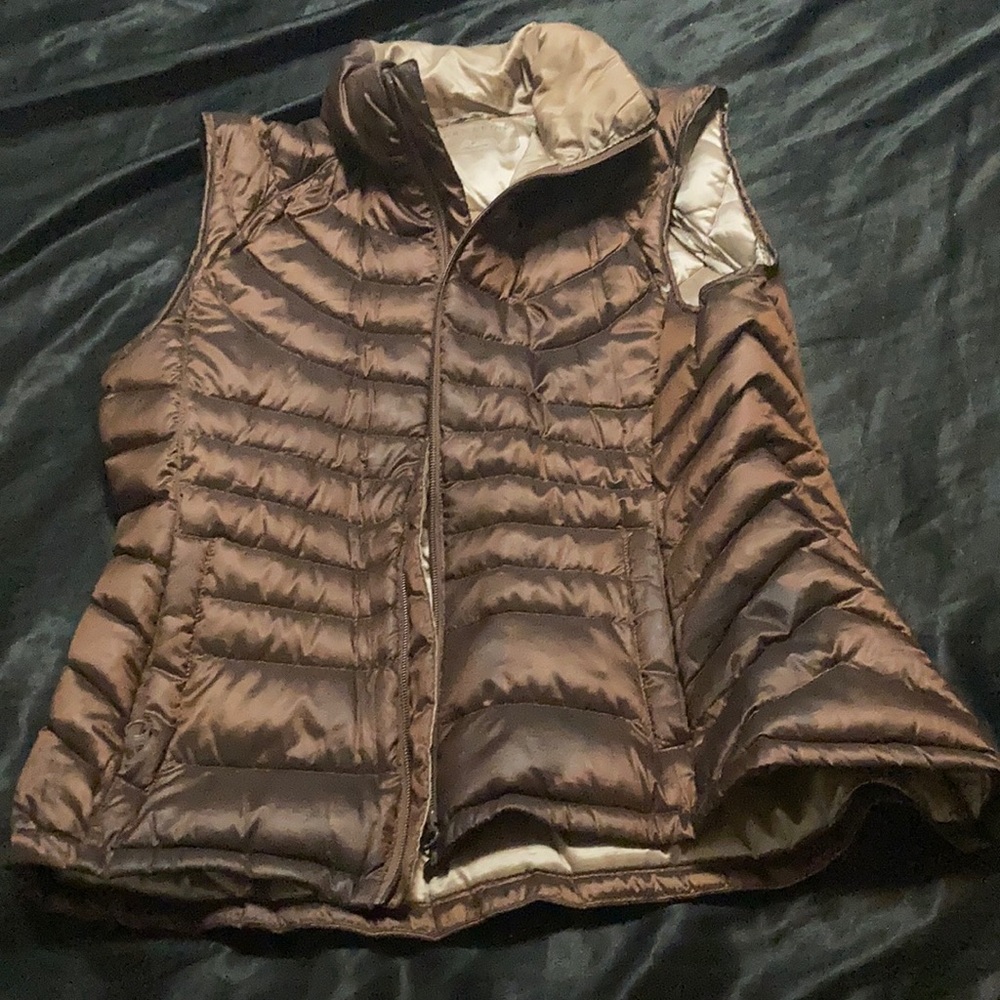 Bernardo Goose Down M Vest.